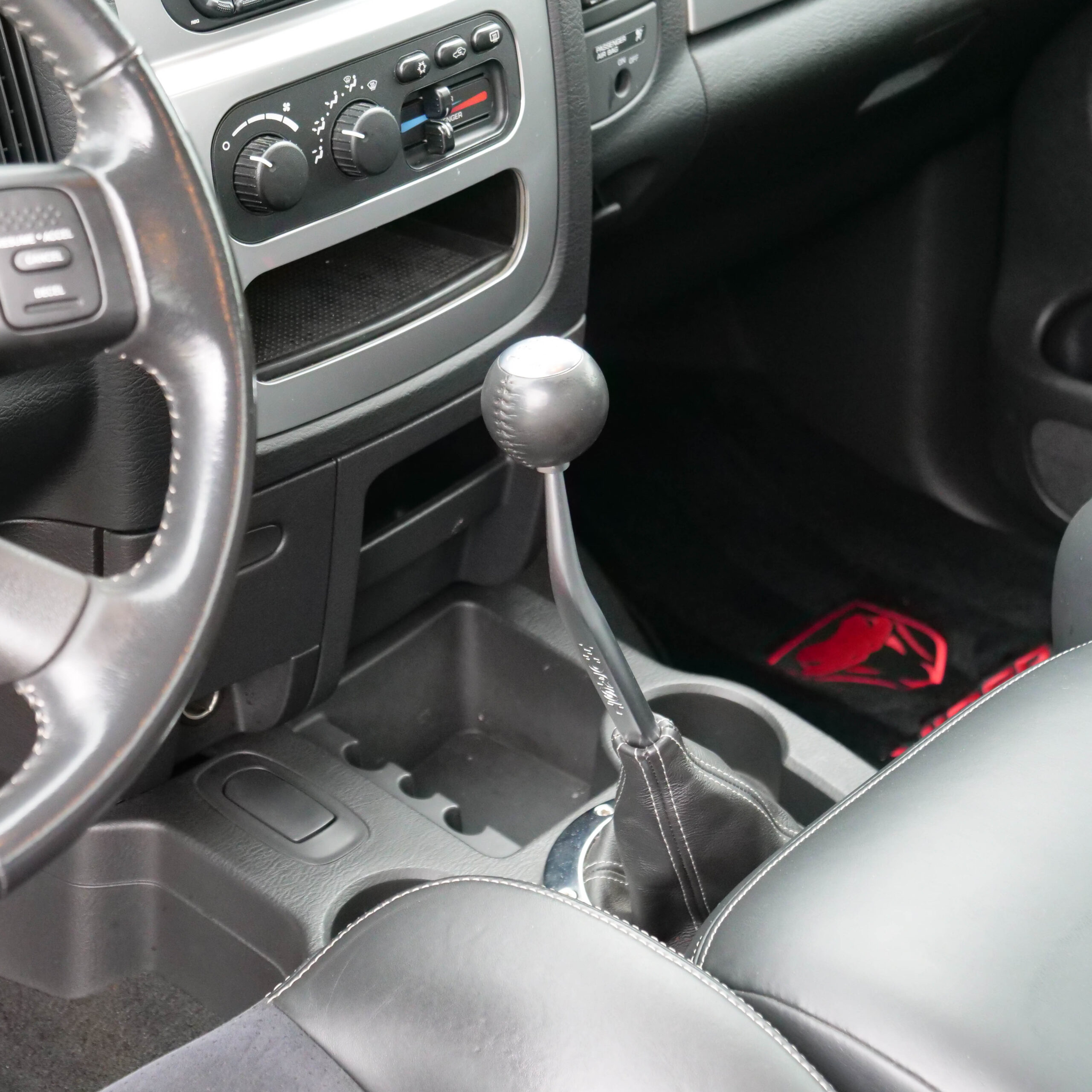 Dodge Ram SRT10 - imagen 32
