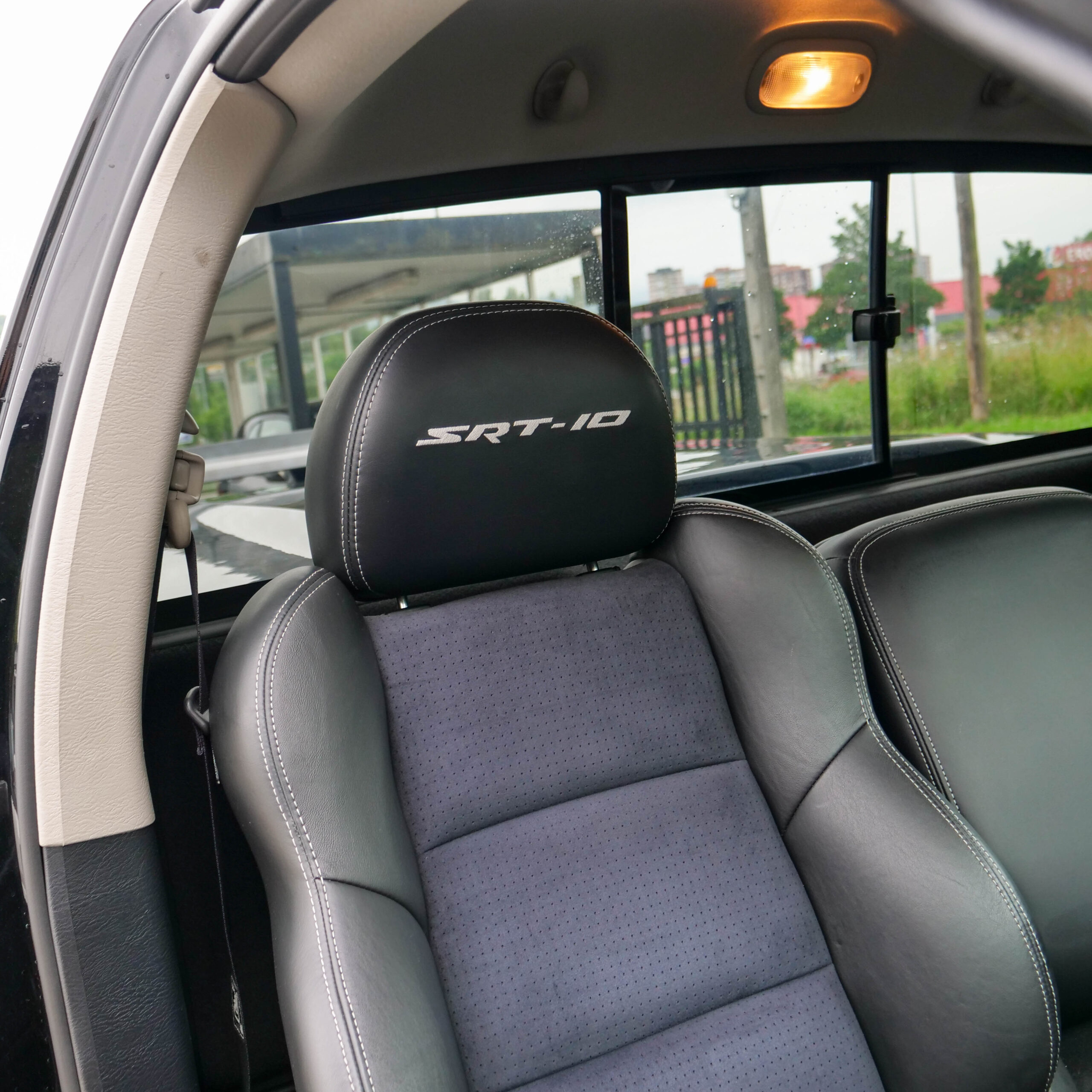 Dodge Ram SRT10 - imagen 38