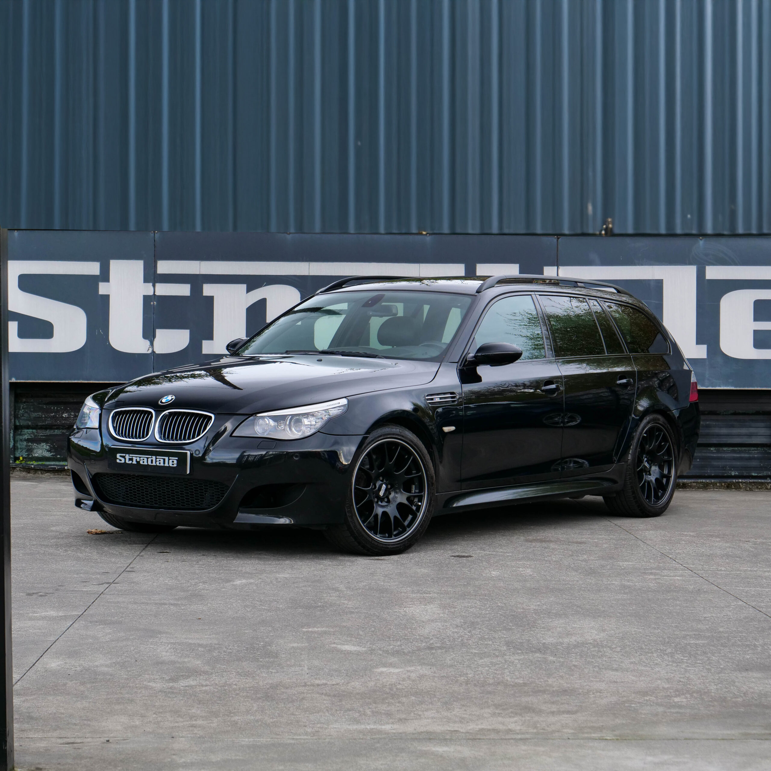 Bmw M5 Touring V10 - imagen 1