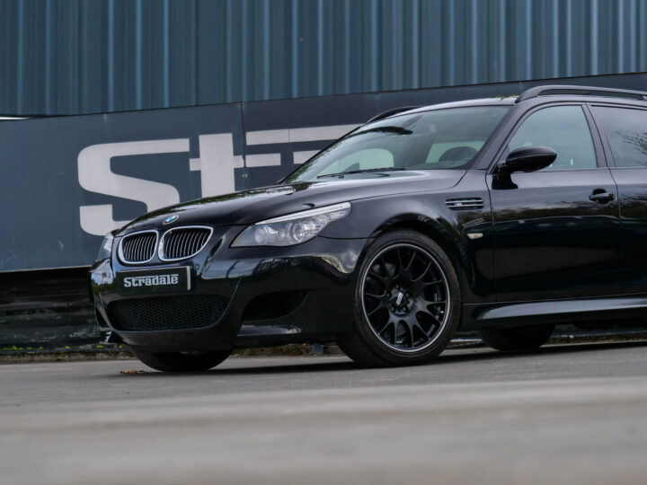 Bmw M5 Touring V10 - foto 5