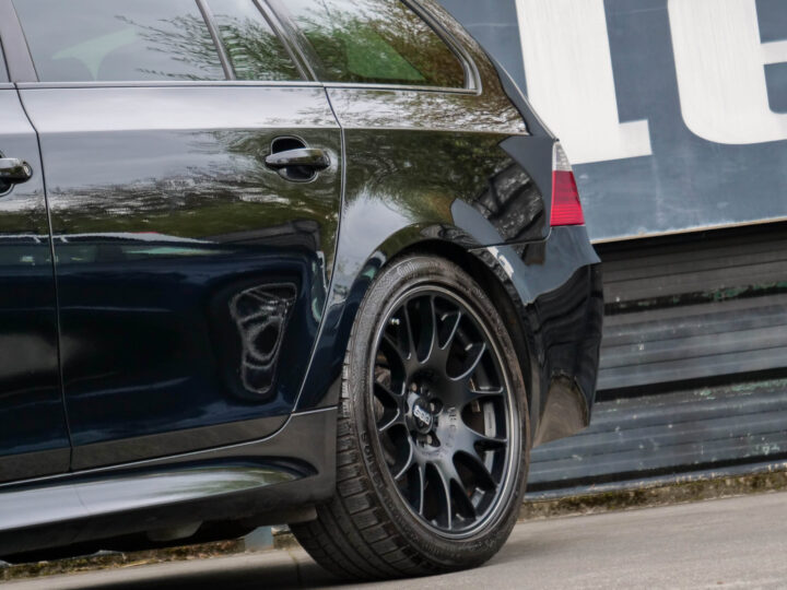 Bmw M5 Touring V10 - foto 8