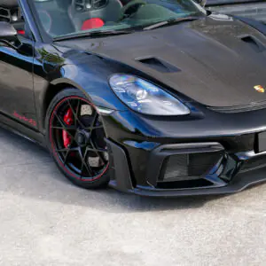 Porsche 718 Spyder RS - foto 17