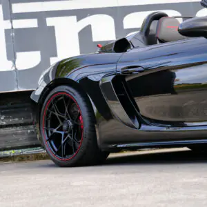 Porsche 718 Spyder RS - foto 19