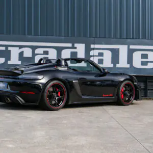 Porsche 718 Spyder RS - foto 23