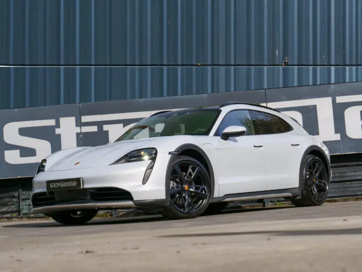 Porsche Taycan 4 Cross Turismo - foto 4