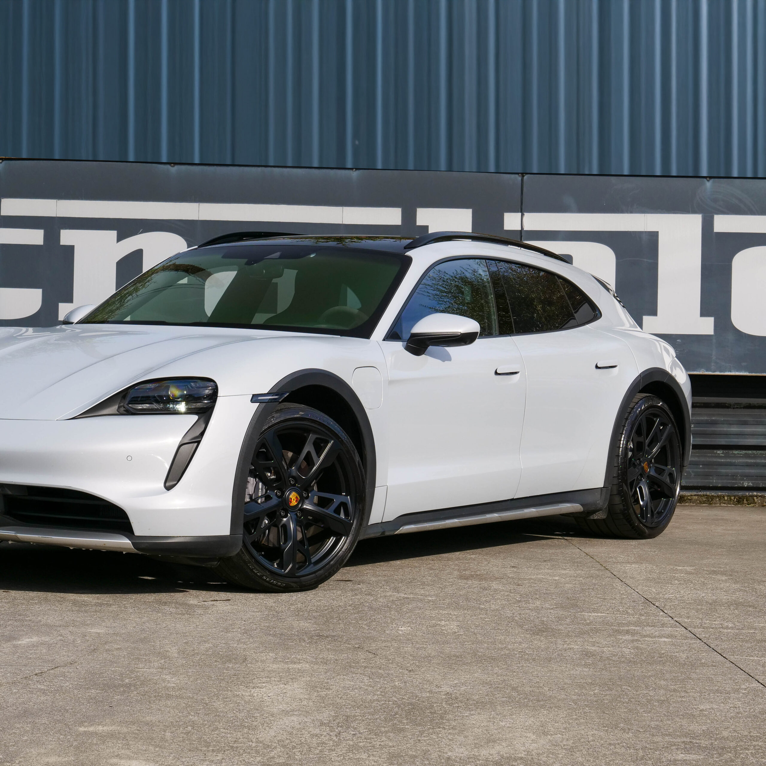 Porsche Taycan 4 Cross Turismo - imagen 1