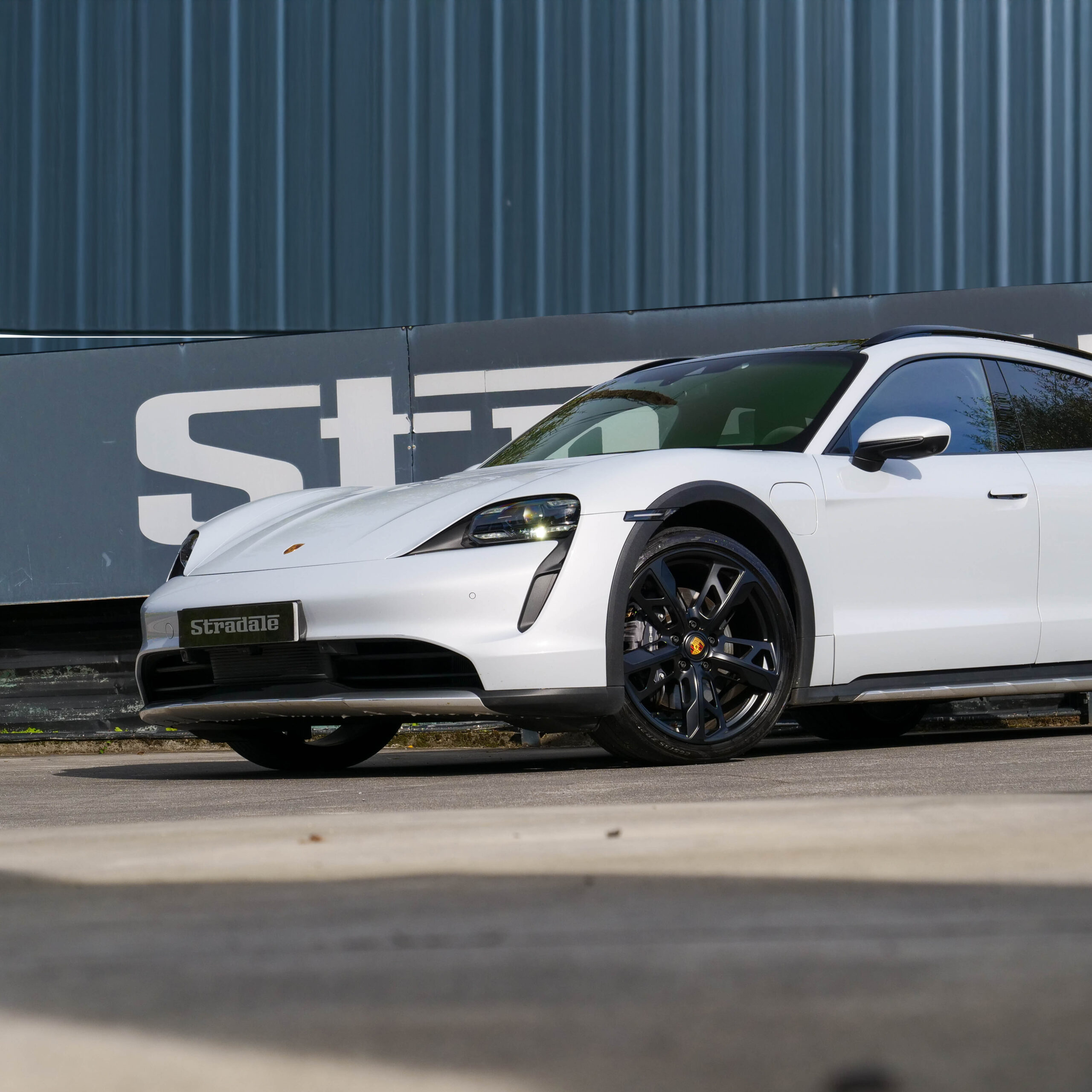 Porsche Taycan 4 Cross Turismo - imagen 4