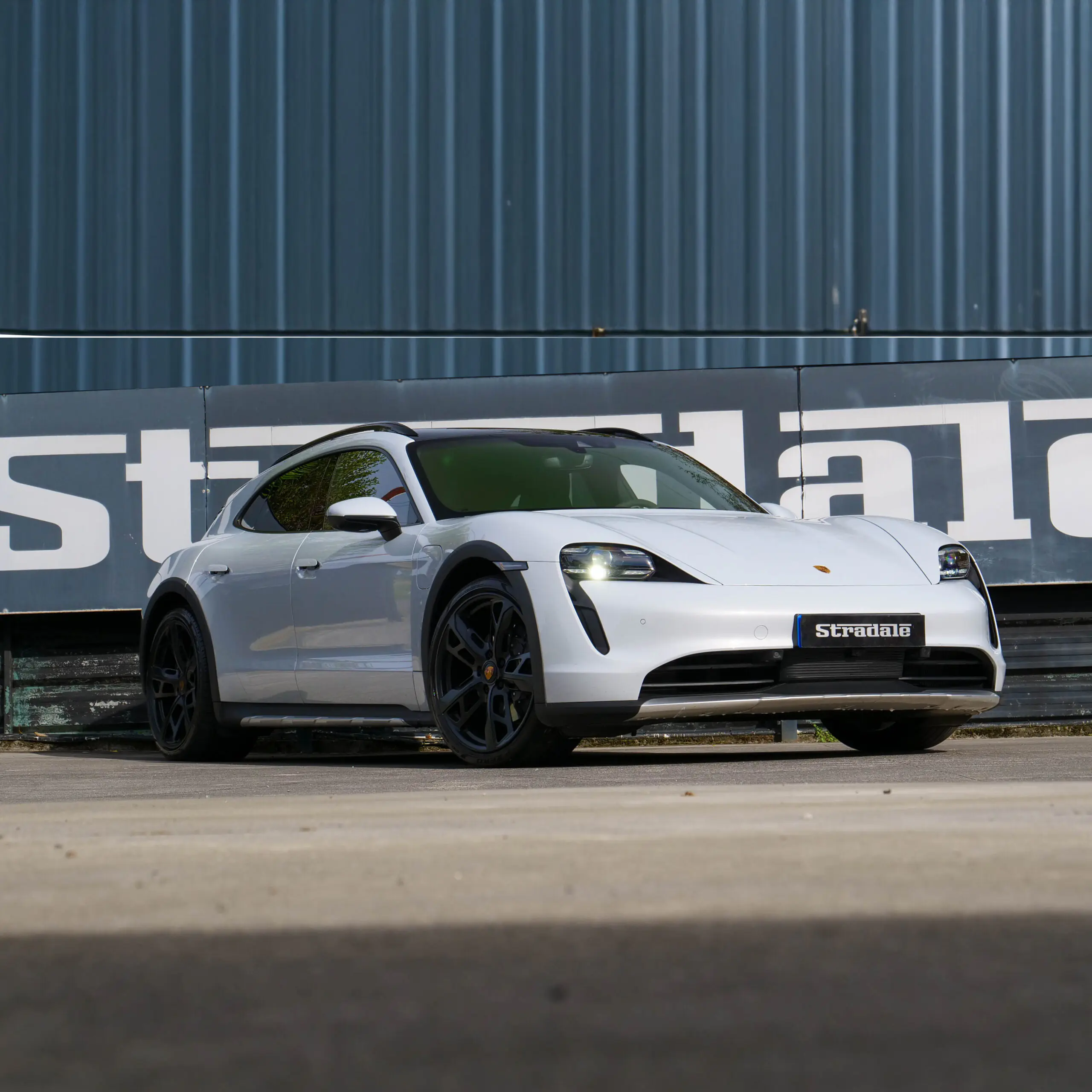 Porsche Taycan 4 Cross Turismo - imagen 10