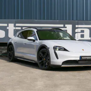 Porsche Taycan 4 Cross Turismo - foto 11
