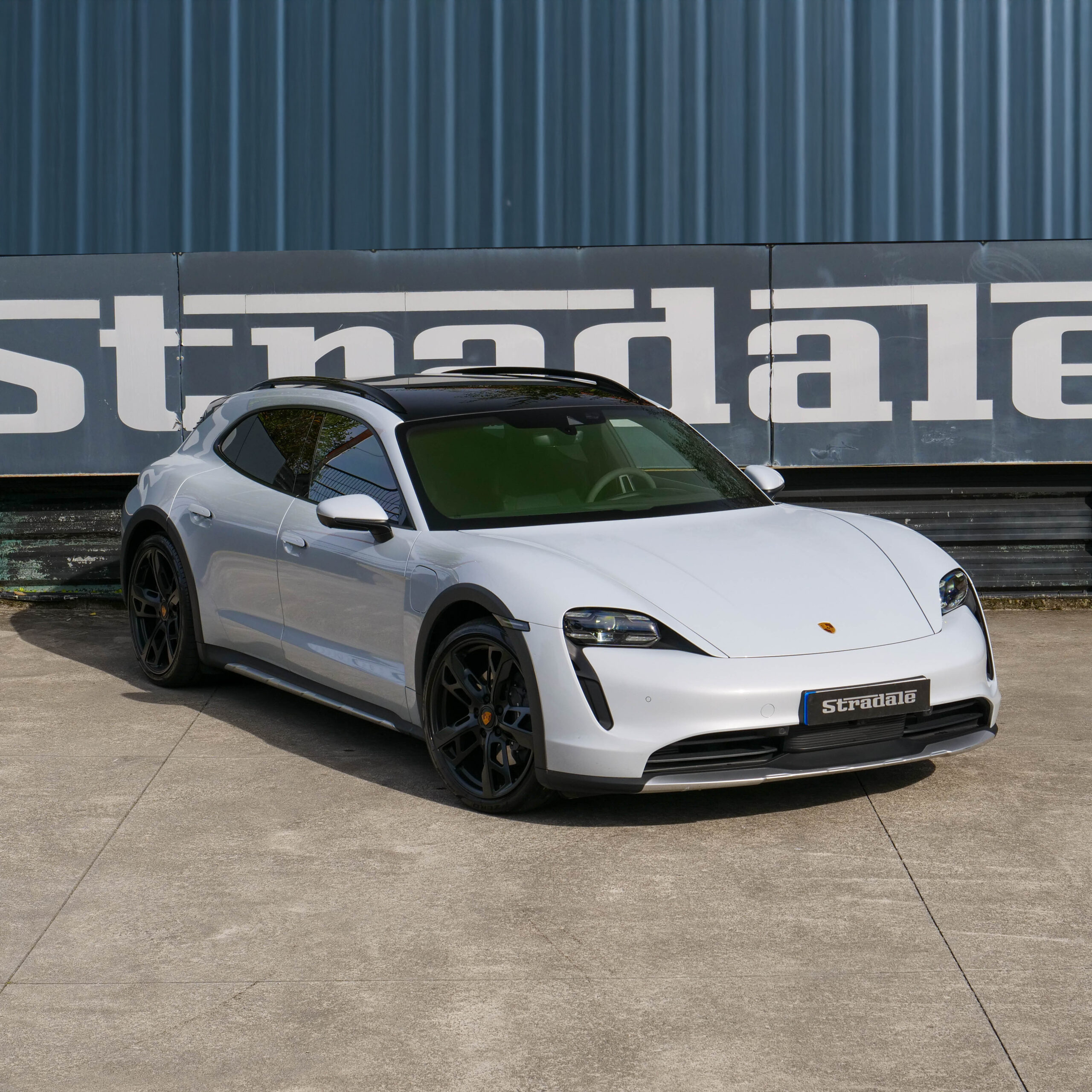 Porsche Taycan 4 Cross Turismo - imagen 12