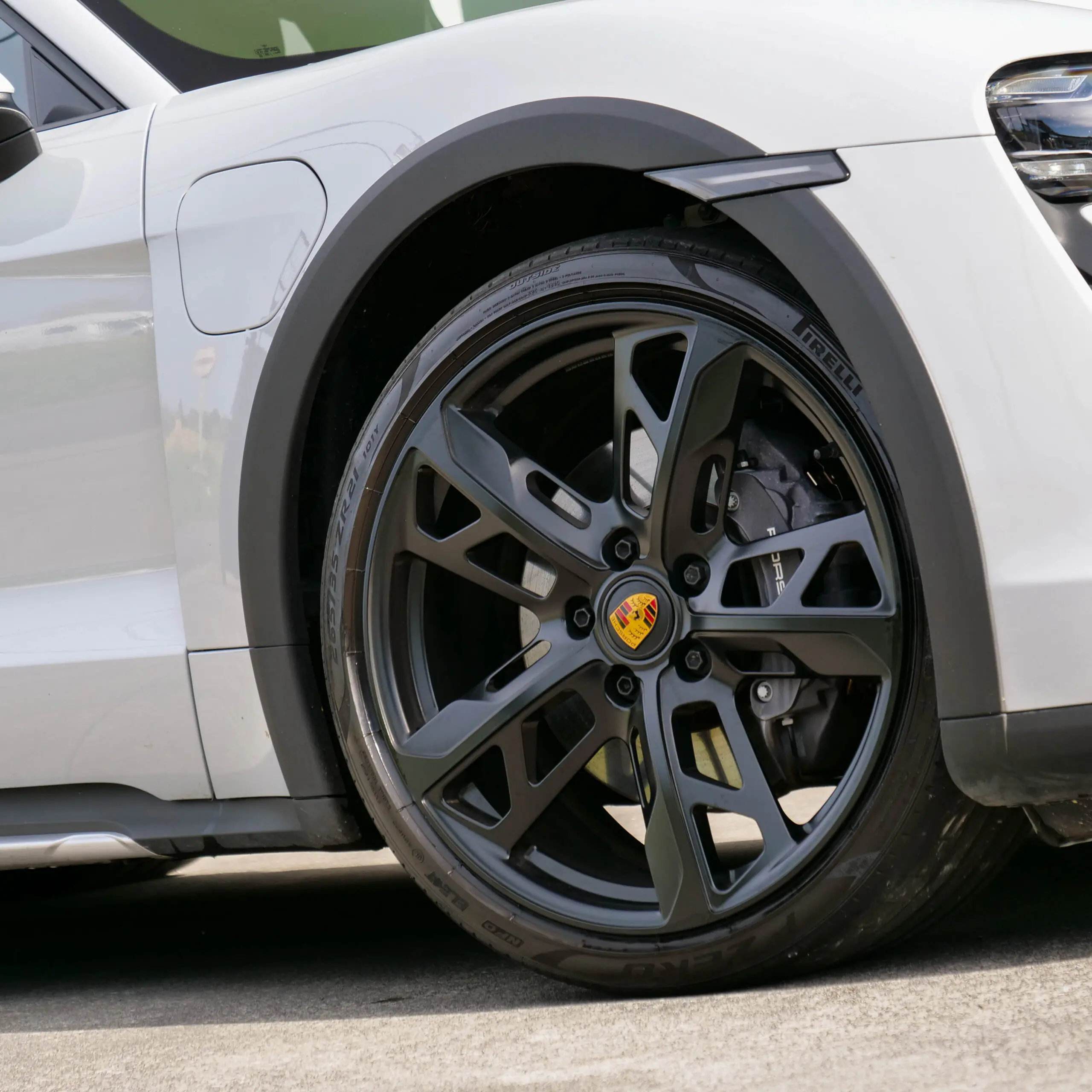 Porsche Taycan 4 Cross Turismo - imagen 14
