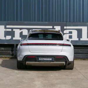 Porsche Taycan 4 Cross Turismo - foto 22