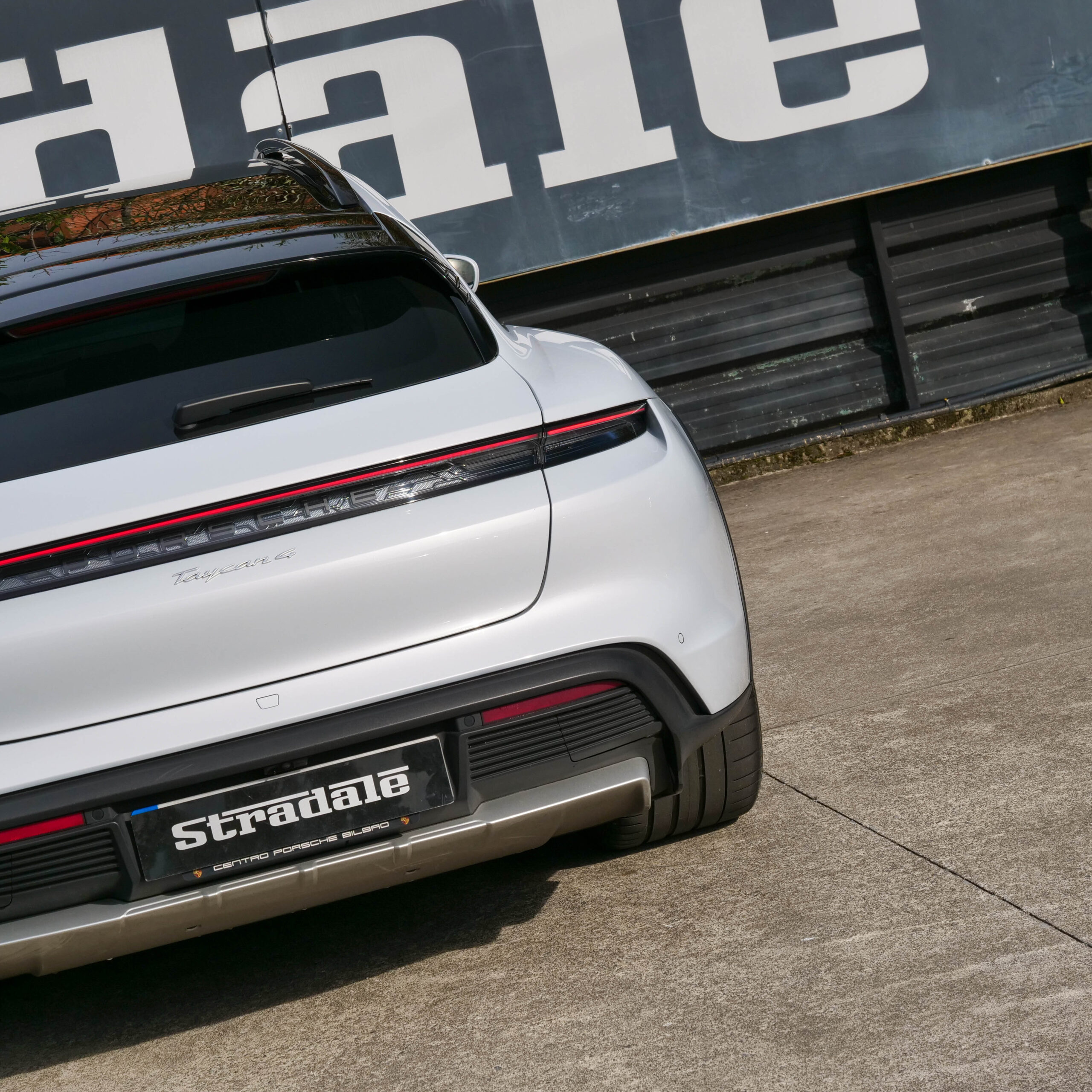 Porsche Taycan 4 Cross Turismo - imagen 22