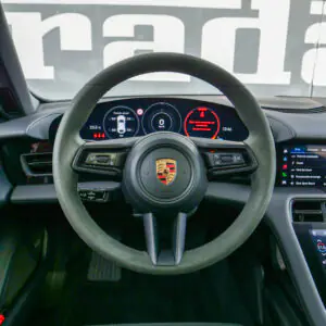 Porsche Taycan 4 Cross Turismo - foto 29