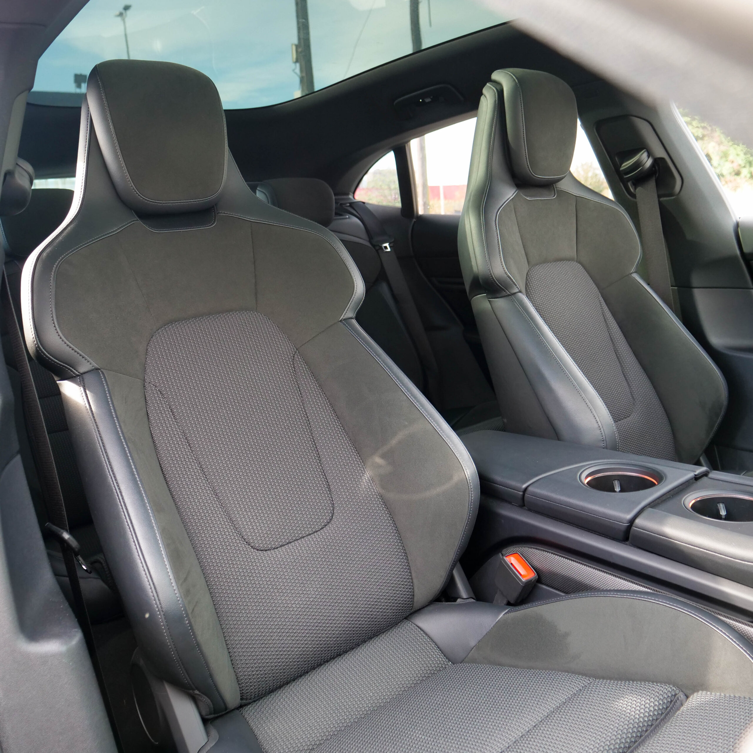 Porsche Taycan 4 Cross Turismo - imagen 31