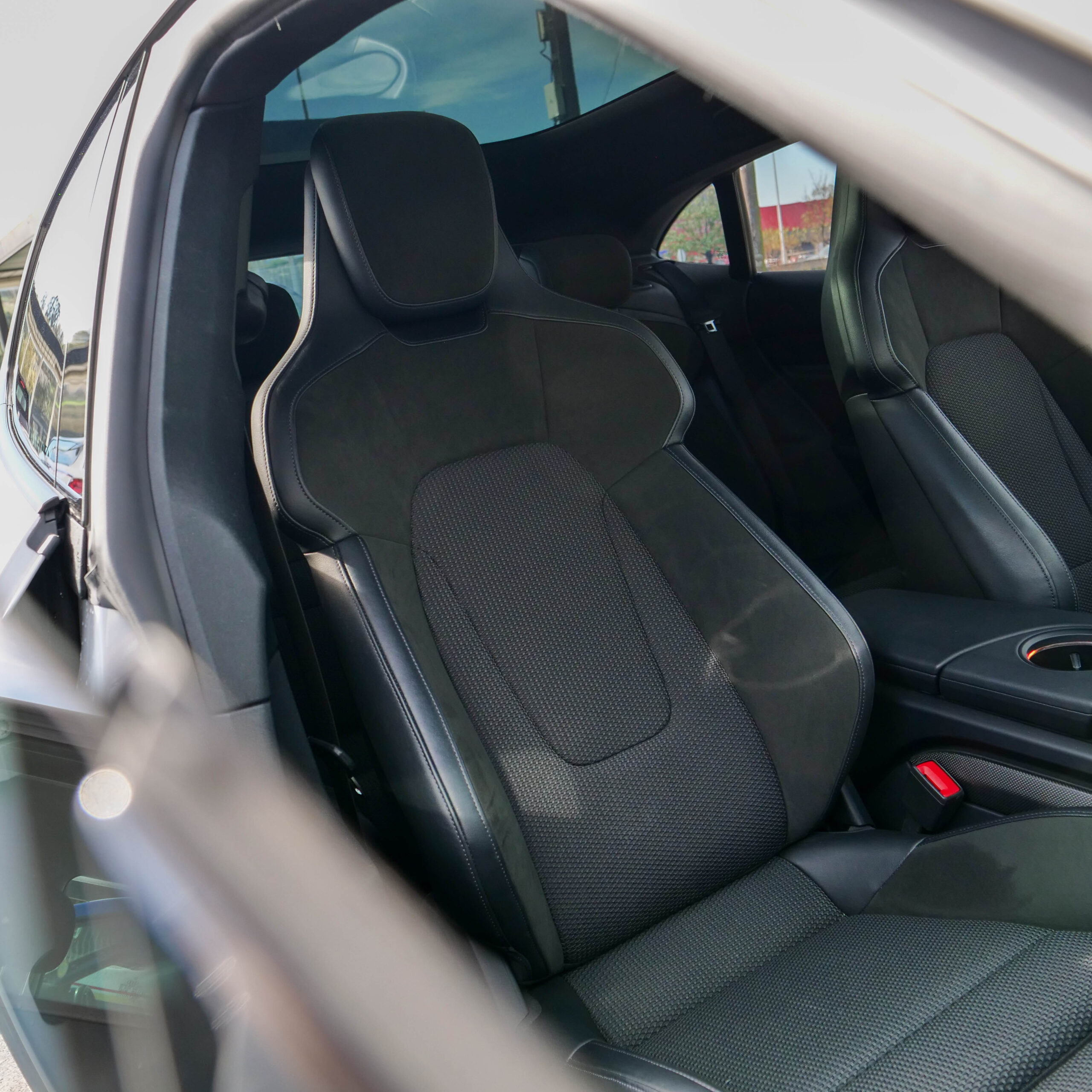 Porsche Taycan 4 Cross Turismo - imagen 32