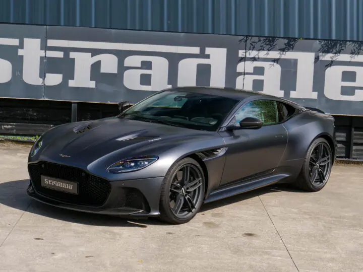 Aston Martin DBS Superleggera V12 - foto 6