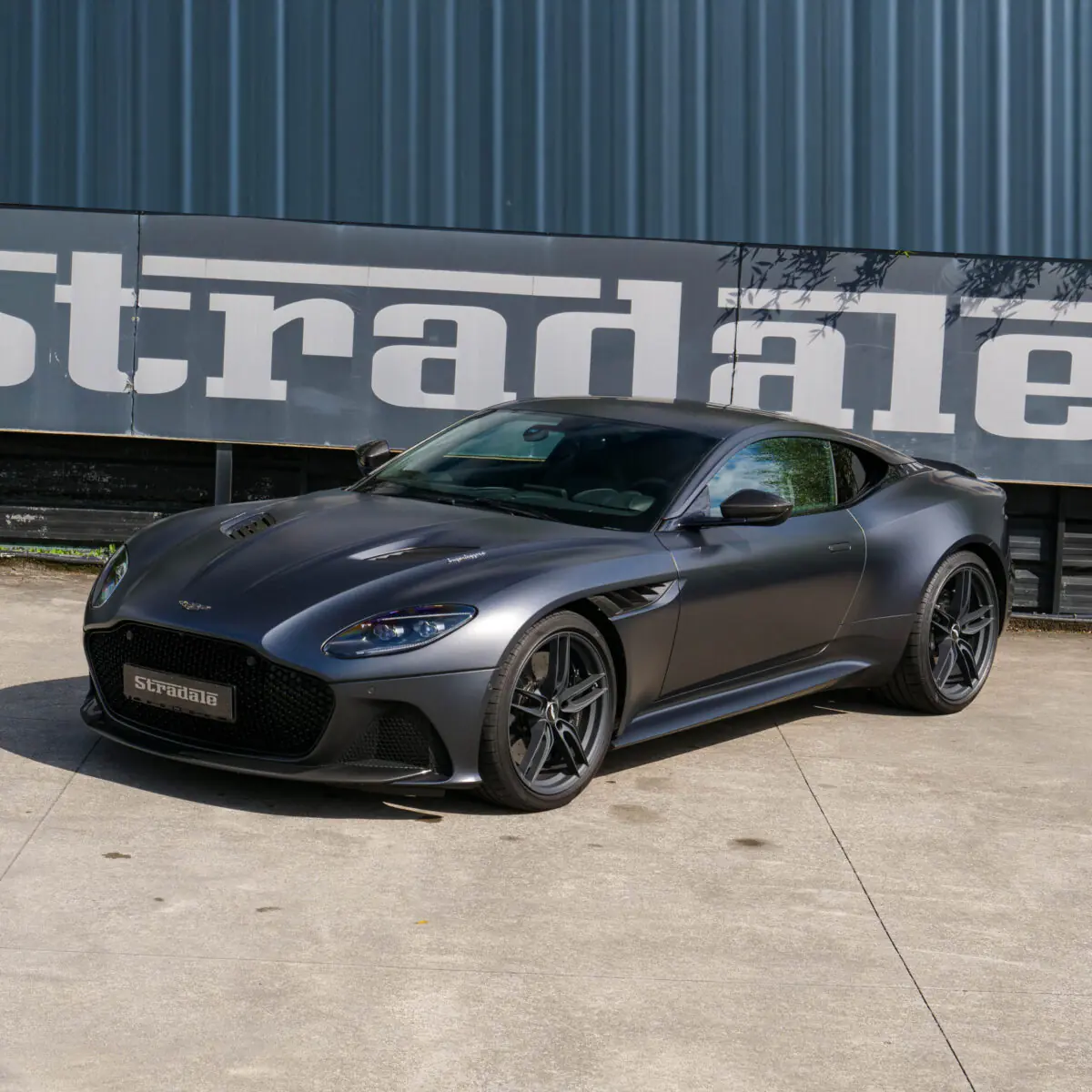 Aston Martin DBS Superleggera V12 - imagen 6
