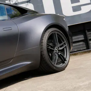 Aston Martin DBS Superleggera V12 - foto 10