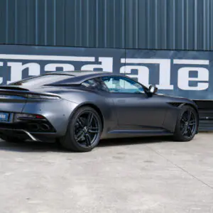 Aston Martin DBS Superleggera V12 - foto 22