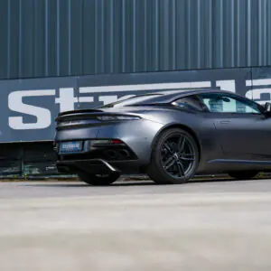 Aston Martin DBS Superleggera V12 - foto 23