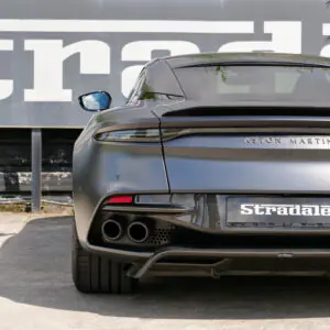 Aston Martin DBS Superleggera V12 - foto 31