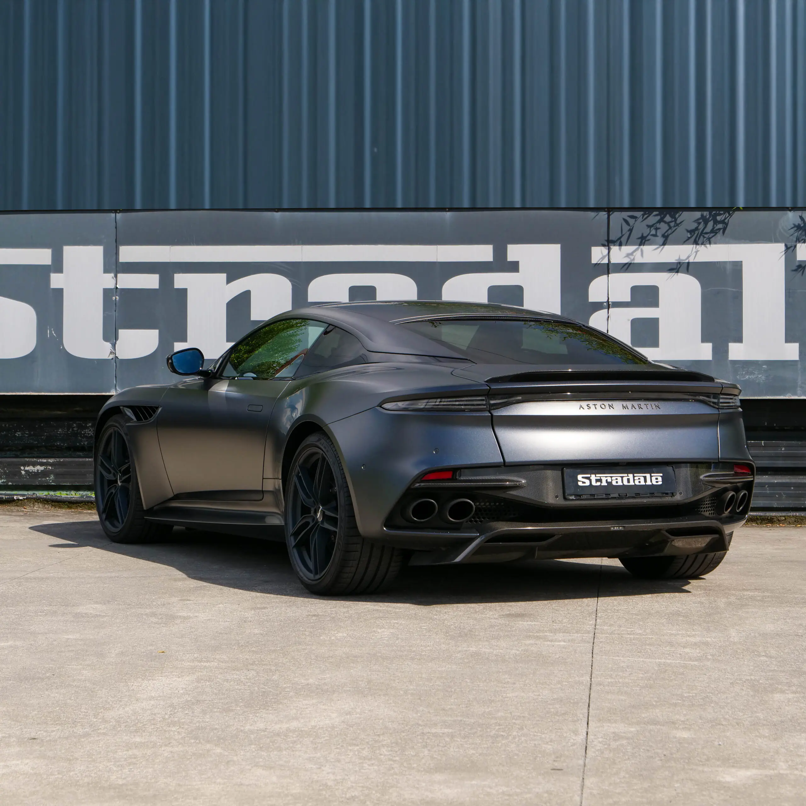 Aston Martin DBS Superleggera V12 - imagen 44