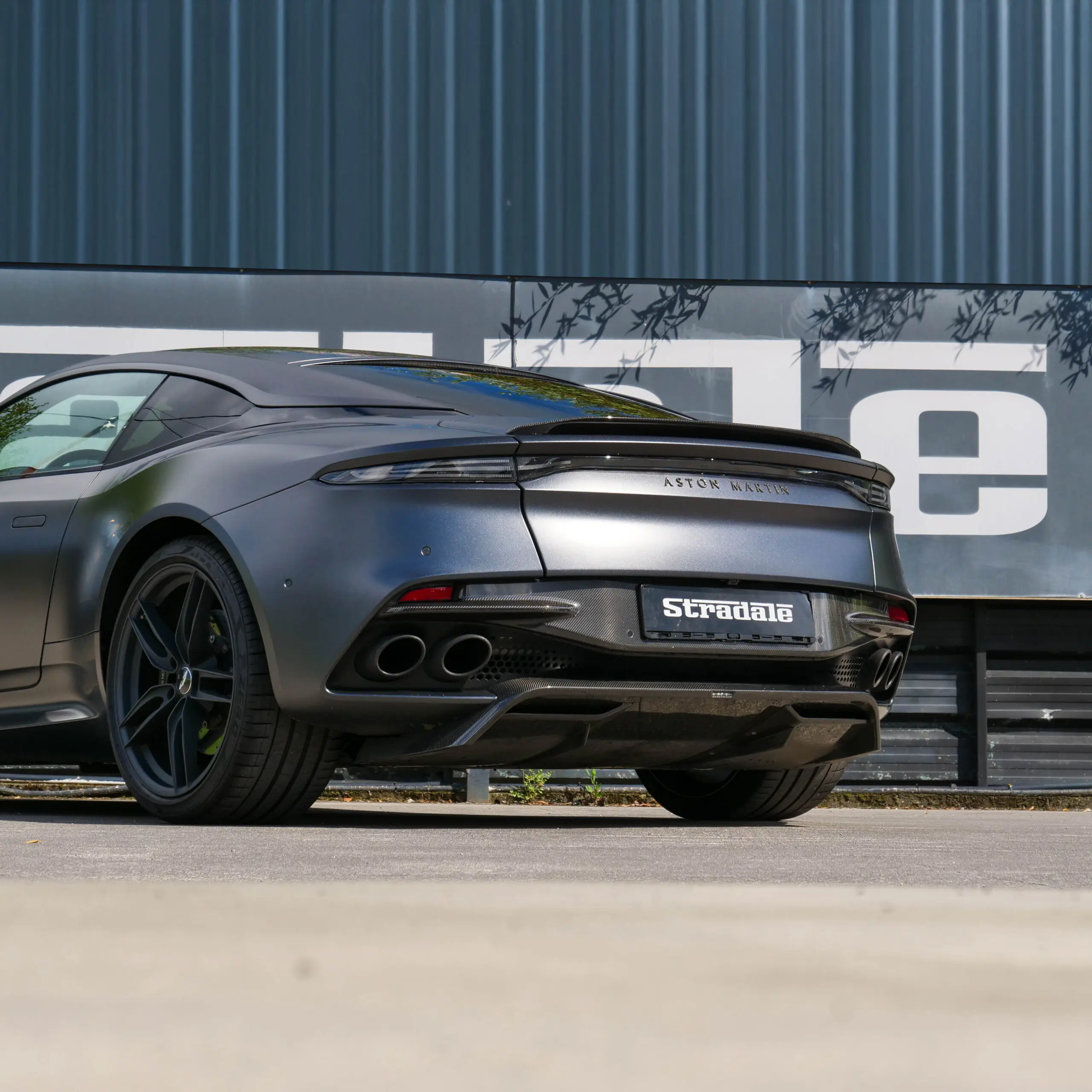 Aston Martin DBS Superleggera V12 - imagen 47