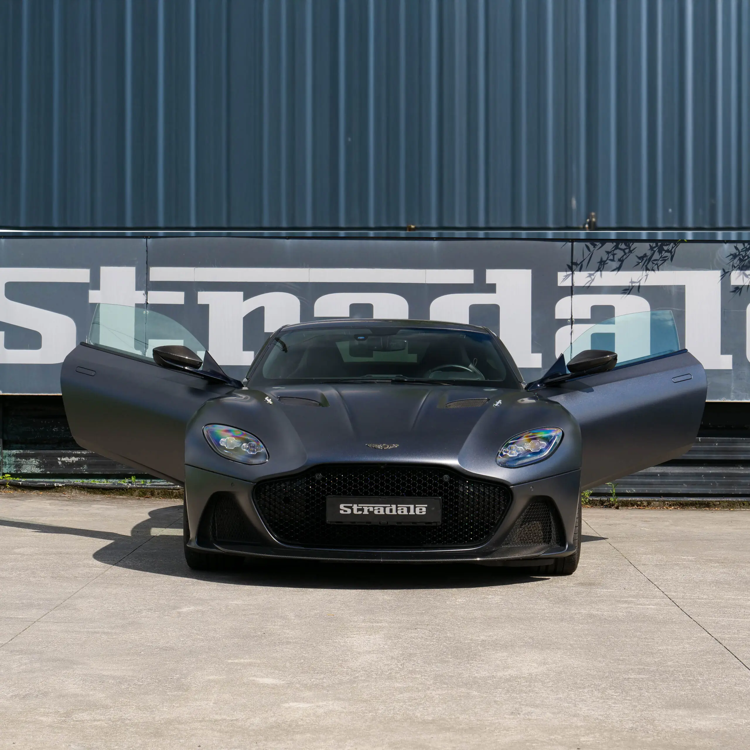 Aston Martin DBS Superleggera V12 - imagen 52