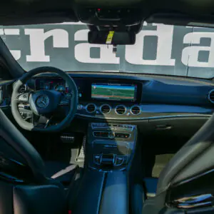 Mercedes E63 S Edition One - foto 28