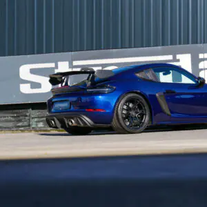 Porsche Cayman GT4 RS - foto 17