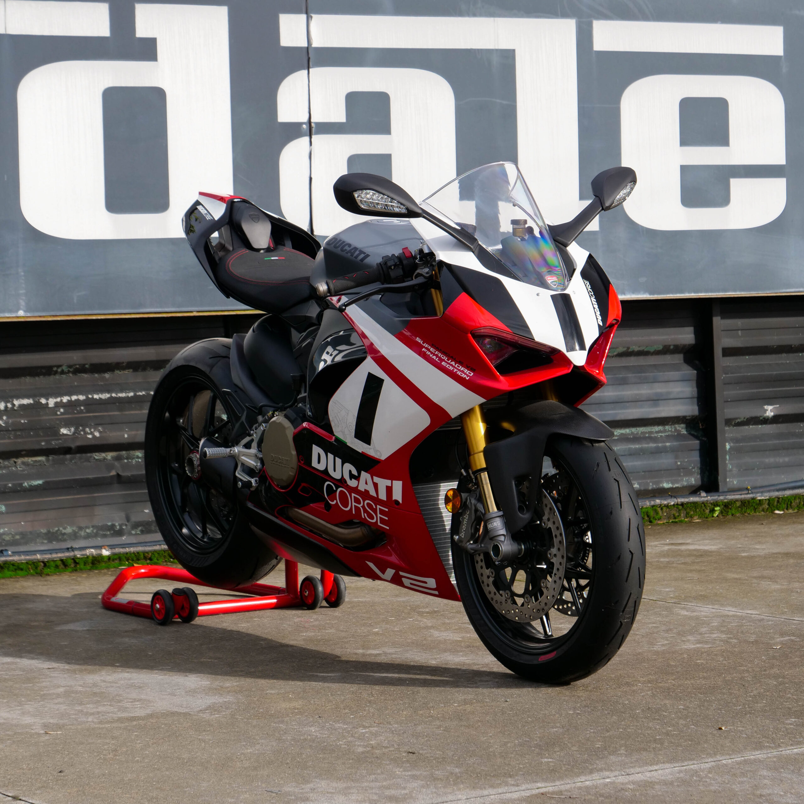 Ducati Panigale V2 Superquadro – Final Edition