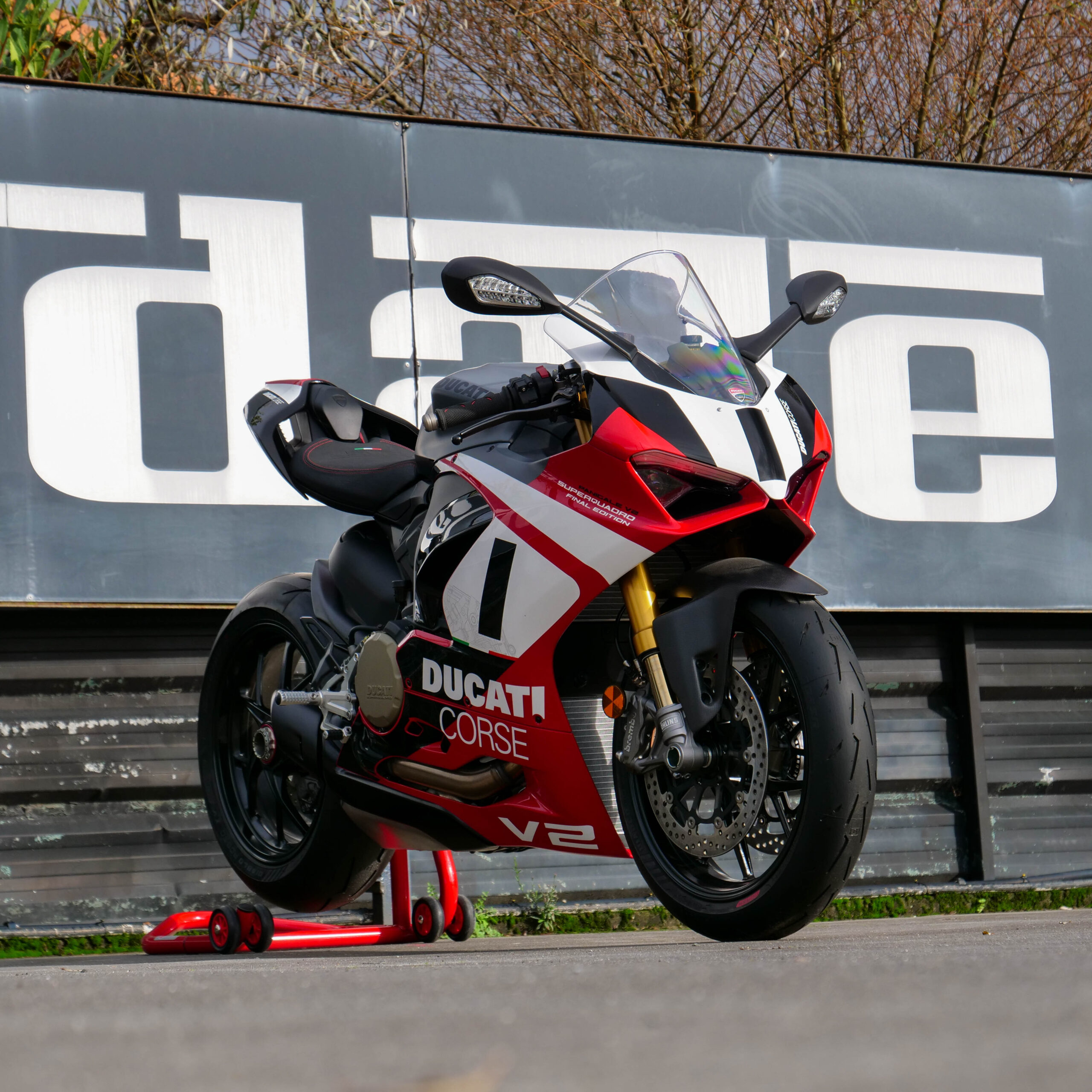 Ducati Panigale V2 Superquadro – Final Edition - imagen 3