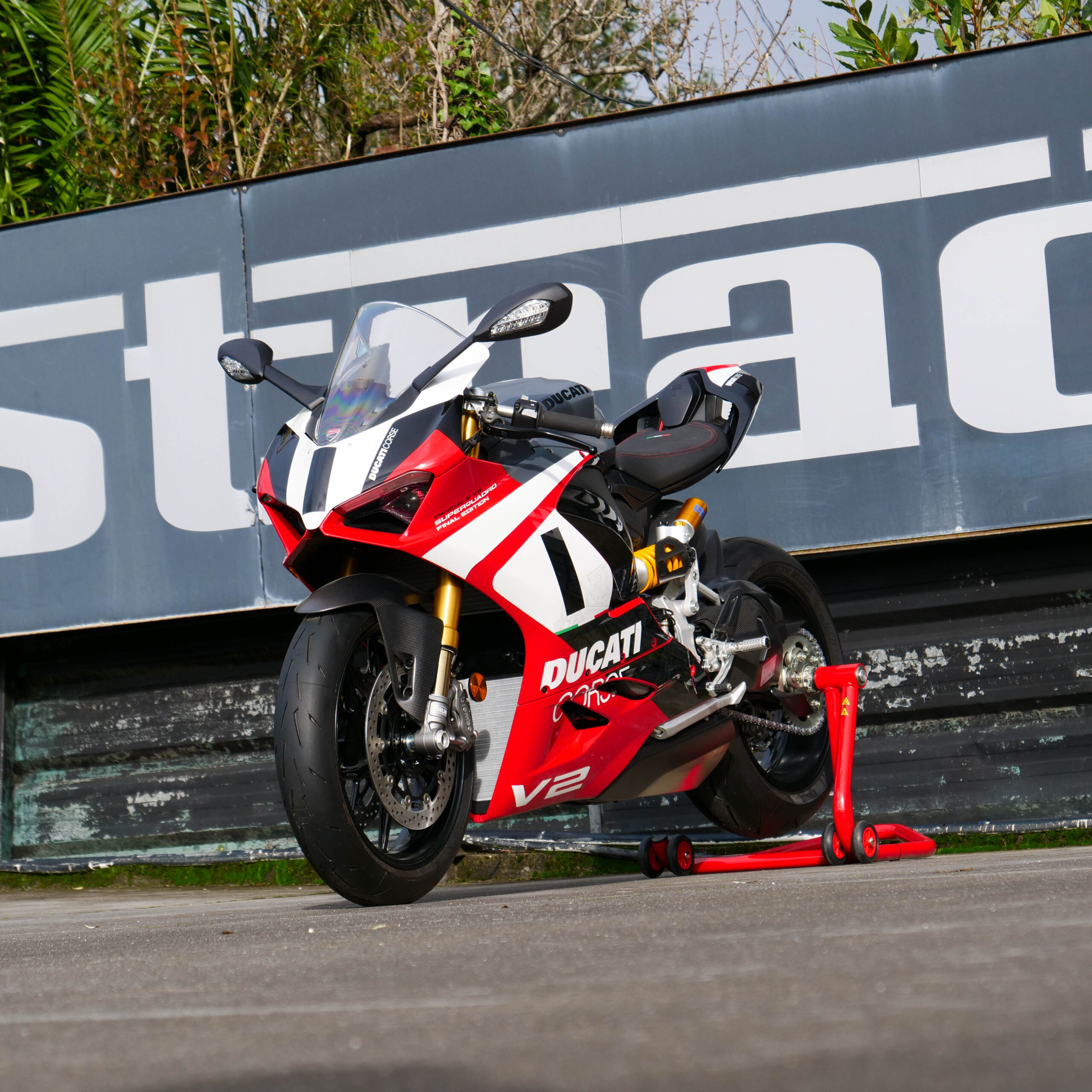 Ducati Panigale V2 Superquadro – Final Edition - imagen 4