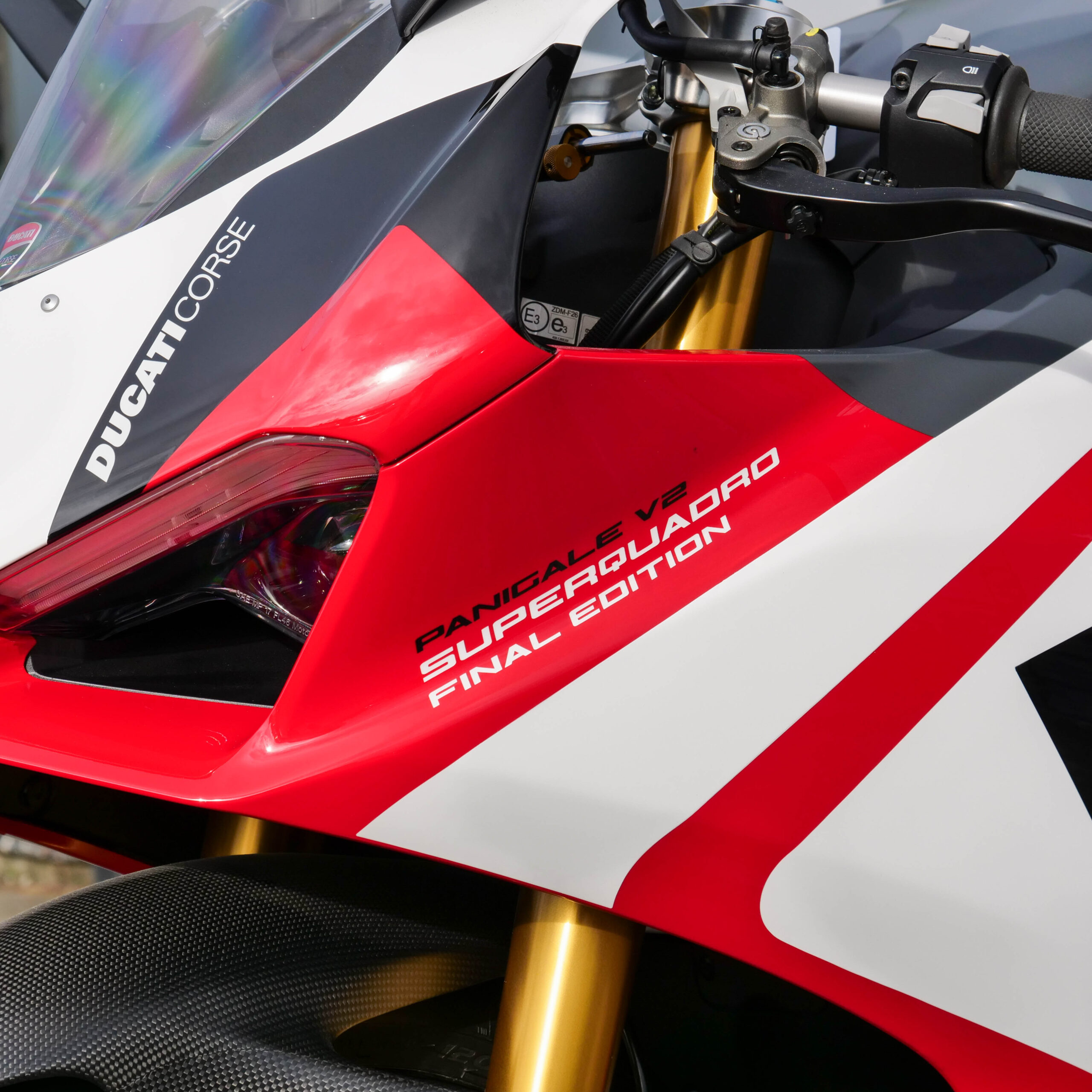 Ducati Panigale V2 Superquadro – Final Edition - imagen 6