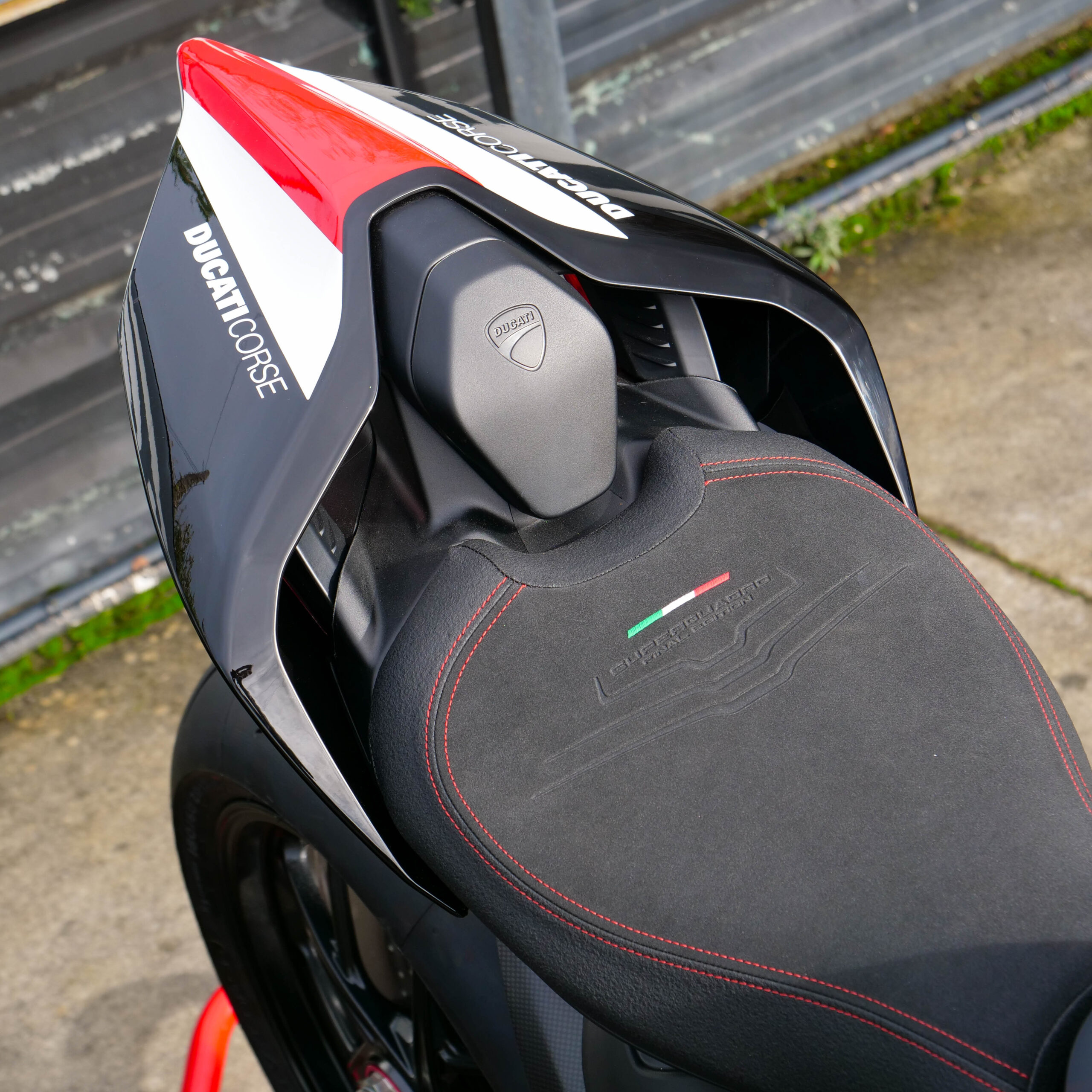 Ducati Panigale V2 Superquadro – Final Edition - imagen 10