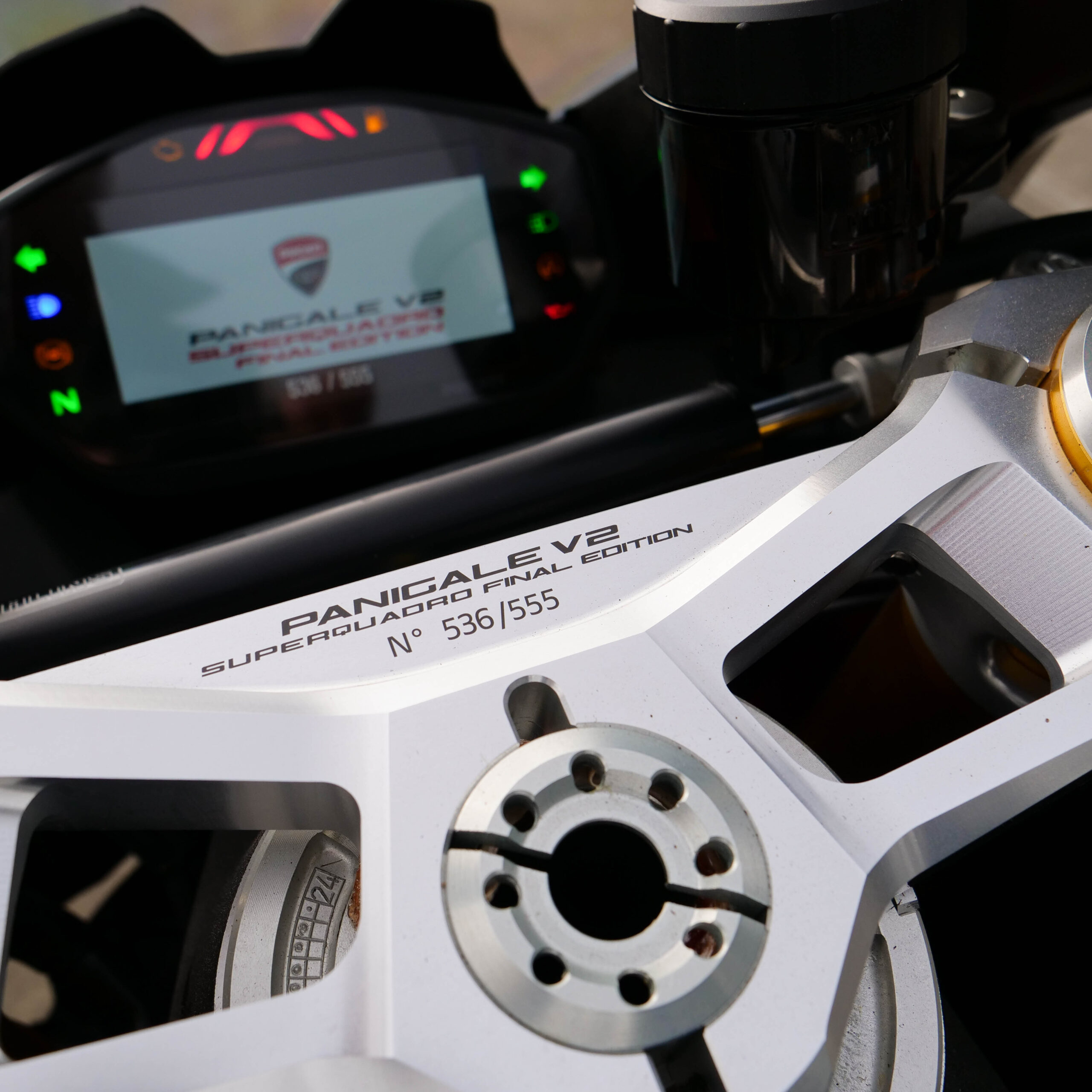 Ducati Panigale V2 Superquadro – Final Edition - imagen 16