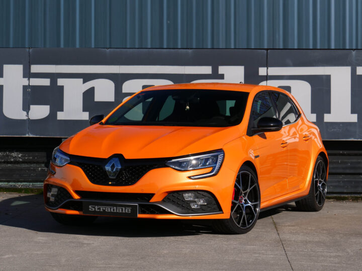 Renault Megane RS Trophy - foto 2