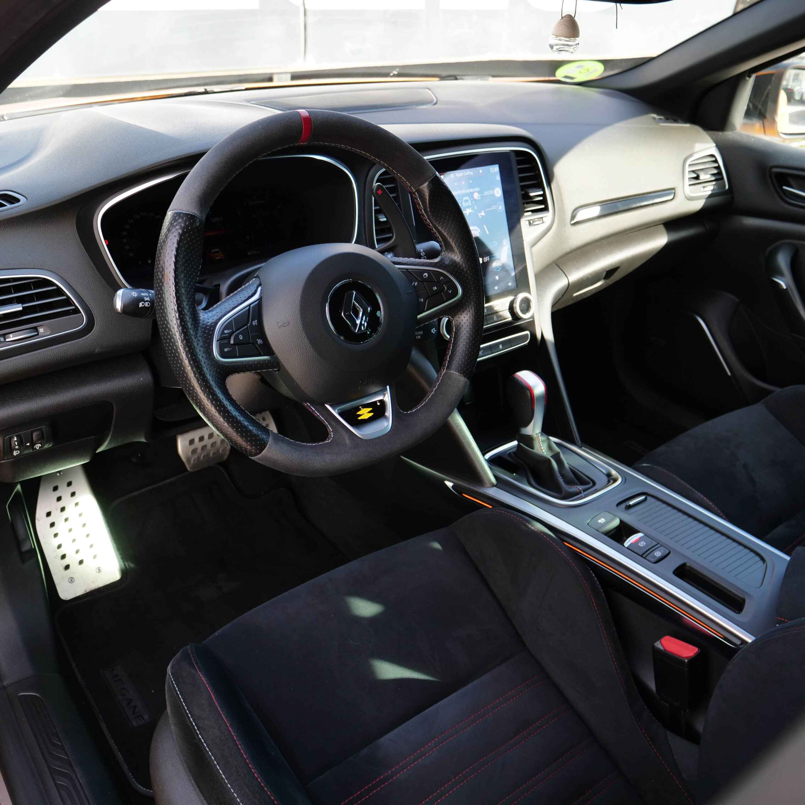 Renault Megane RS Trophy - imagen 24