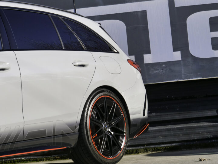 Mercedes C Estate AMG 63 S E-Performance - foto 7