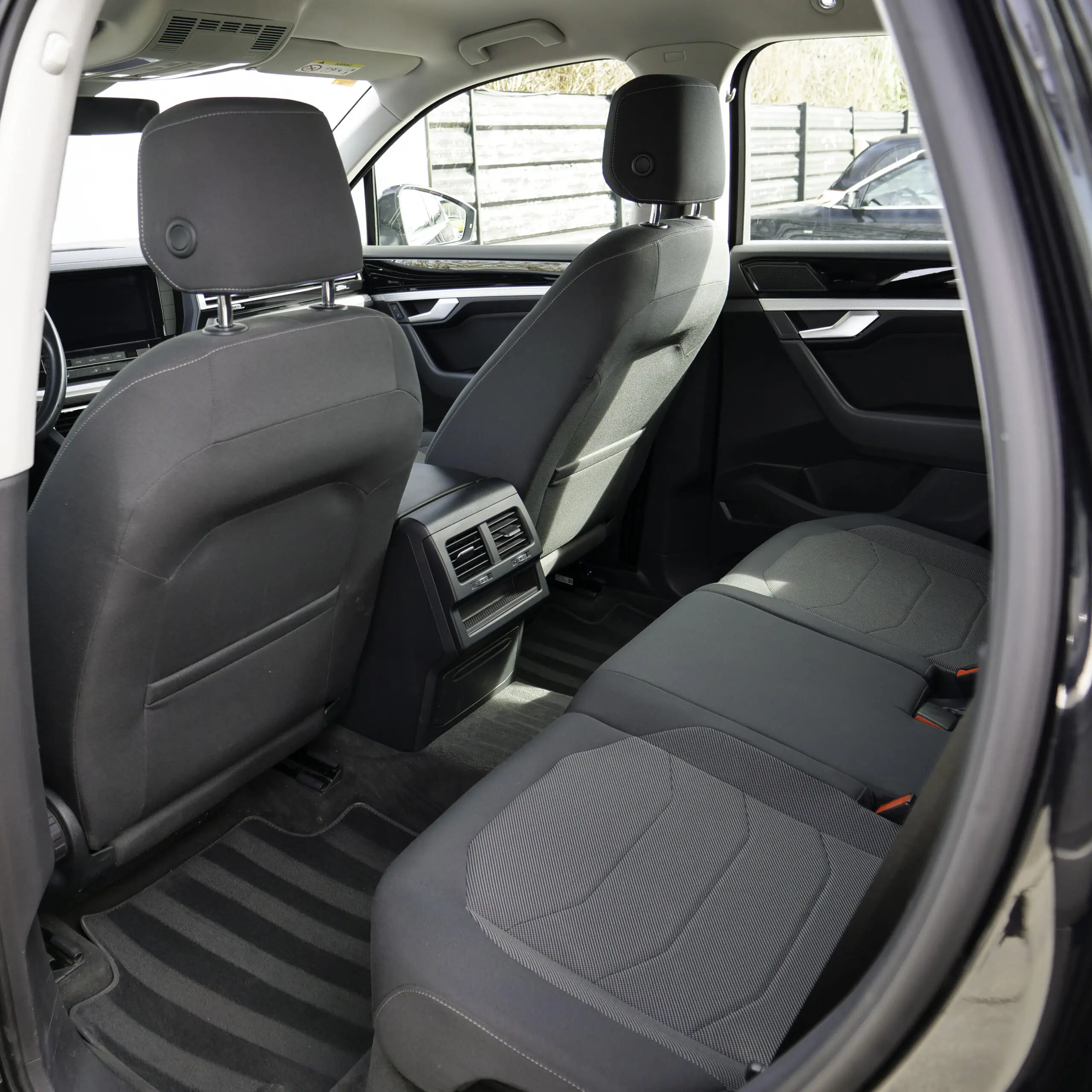 Volkswagen Touareg 3.0 TDI - imagen 17