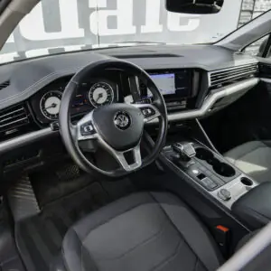 Volkswagen Touareg 3.0 TDI - foto 18