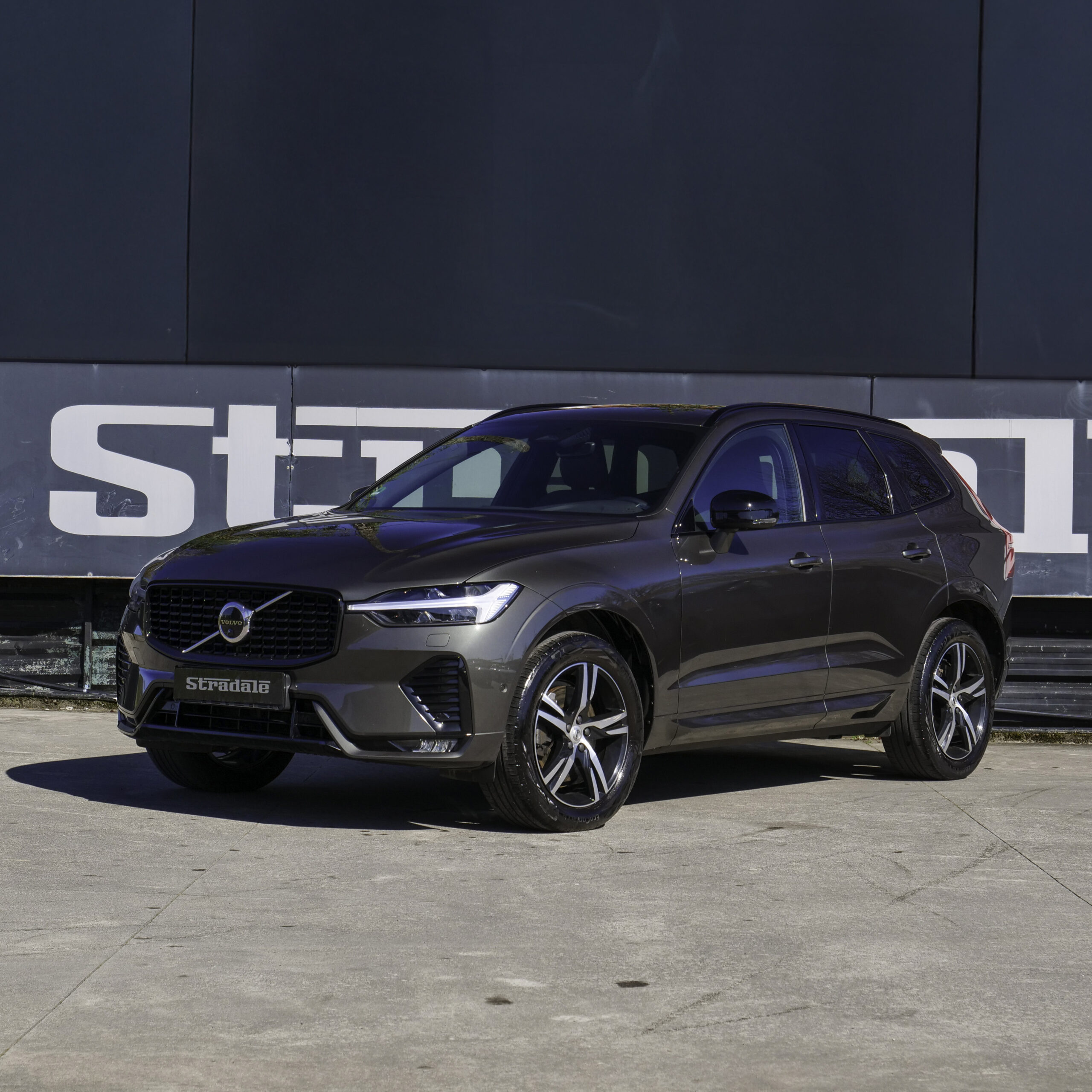 Volvo XC60 R Design - imagen 1