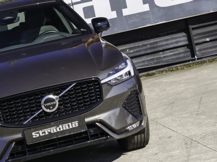 Volvo XC60 R Design - foto 8
