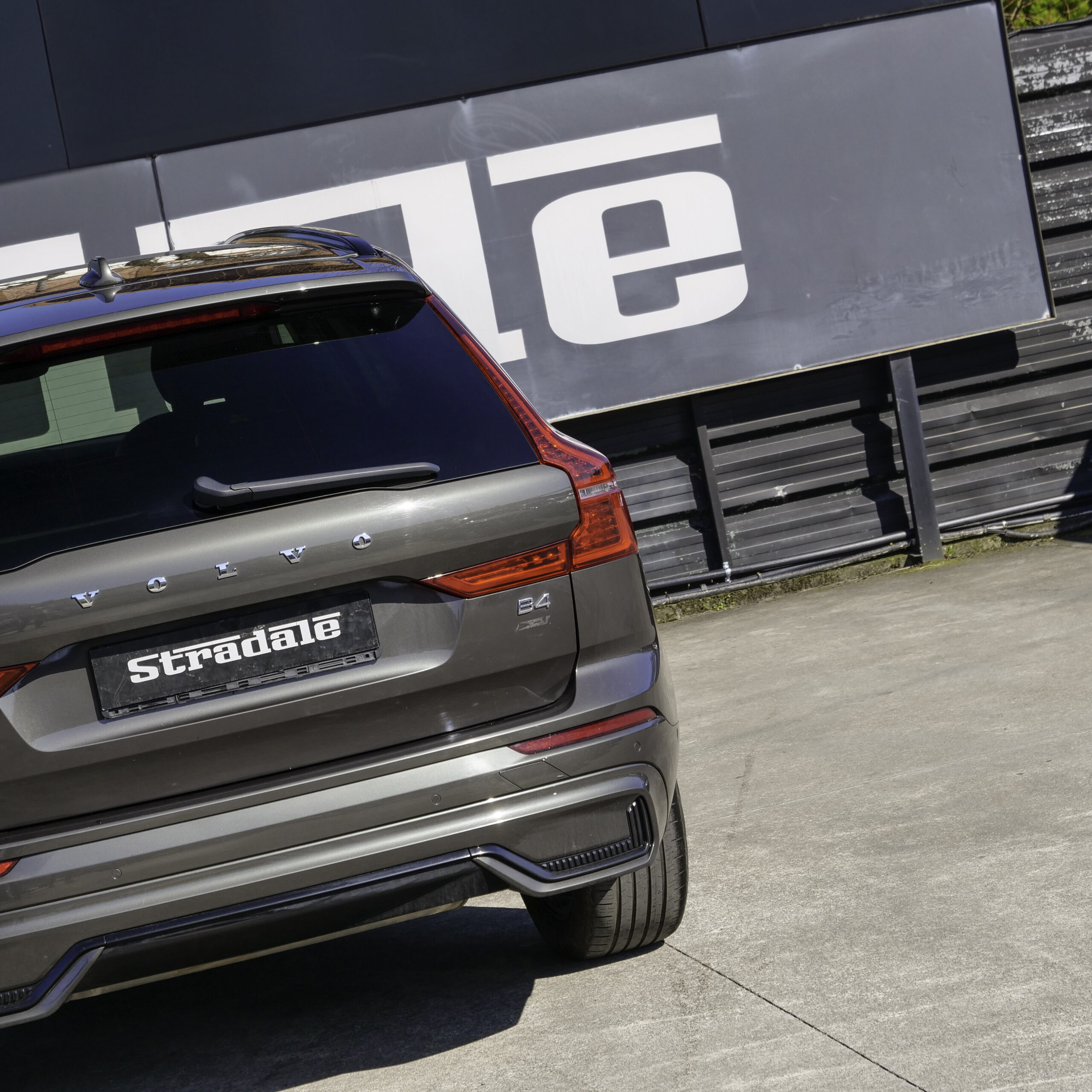 Volvo XC60 R Design - imagen 19