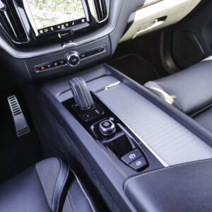 Volvo XC60 R Design - foto 27