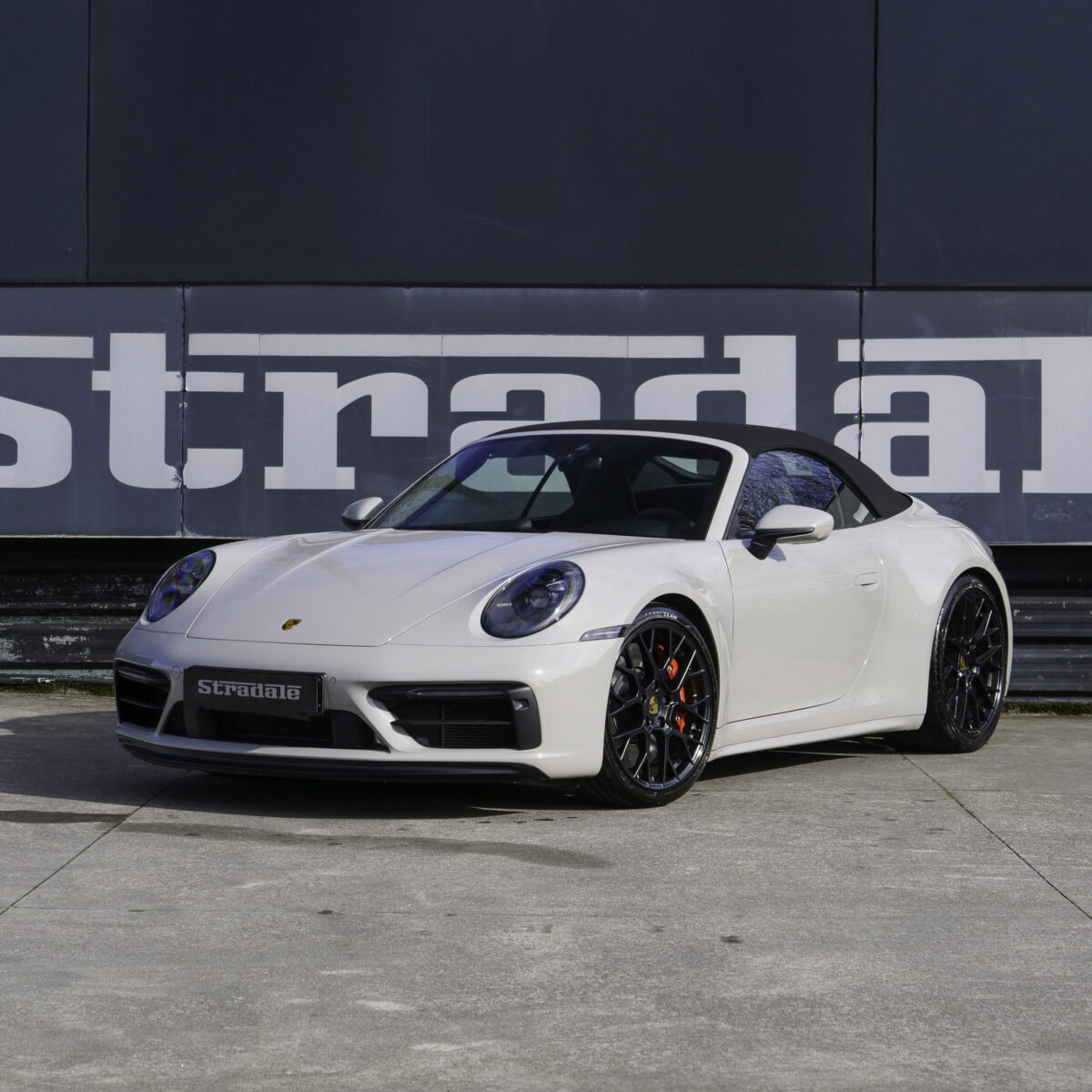 Porsche 992 Carrera GTS Cabrio - imagen 2
