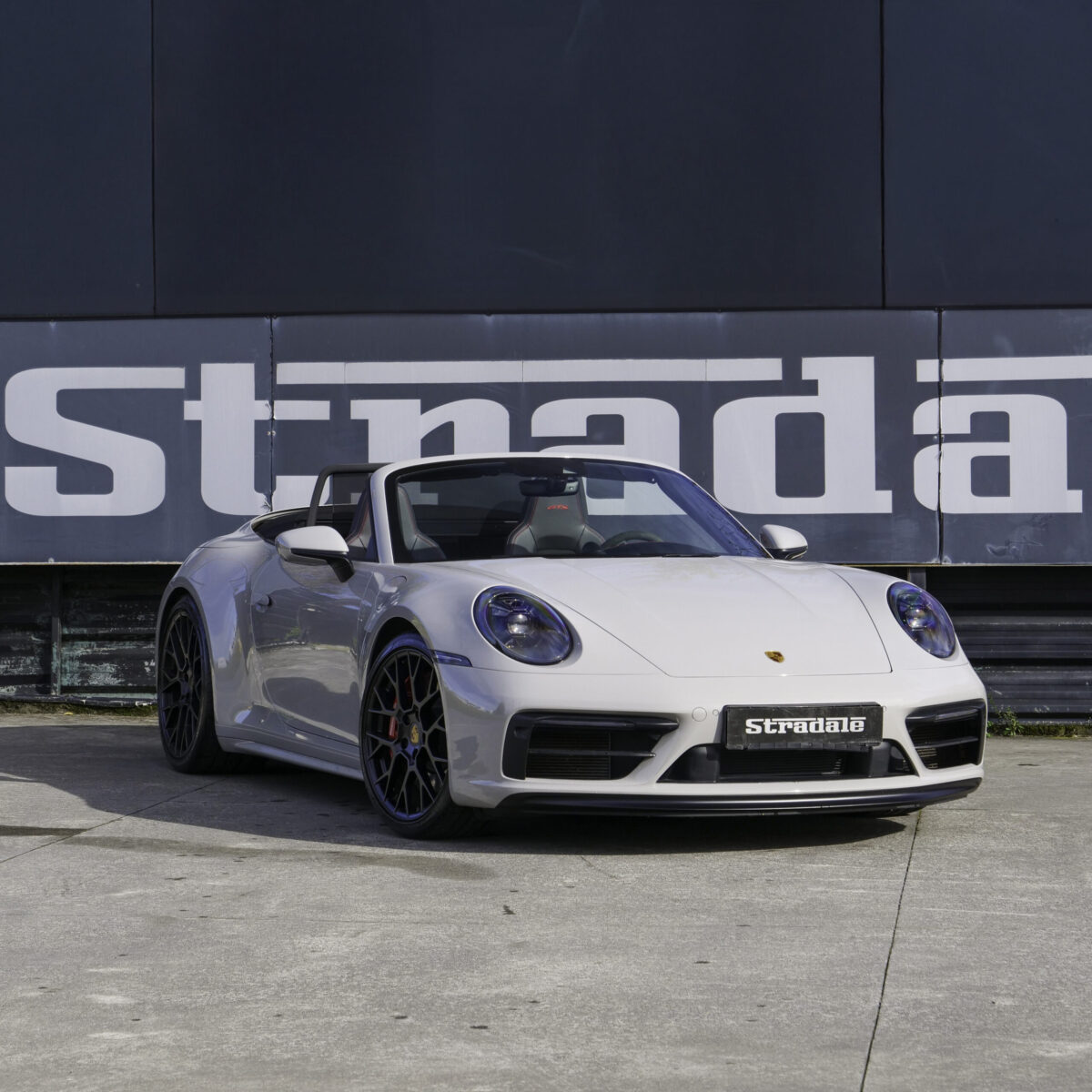 Porsche 992 Carrera GTS Cabrio - imagen 1