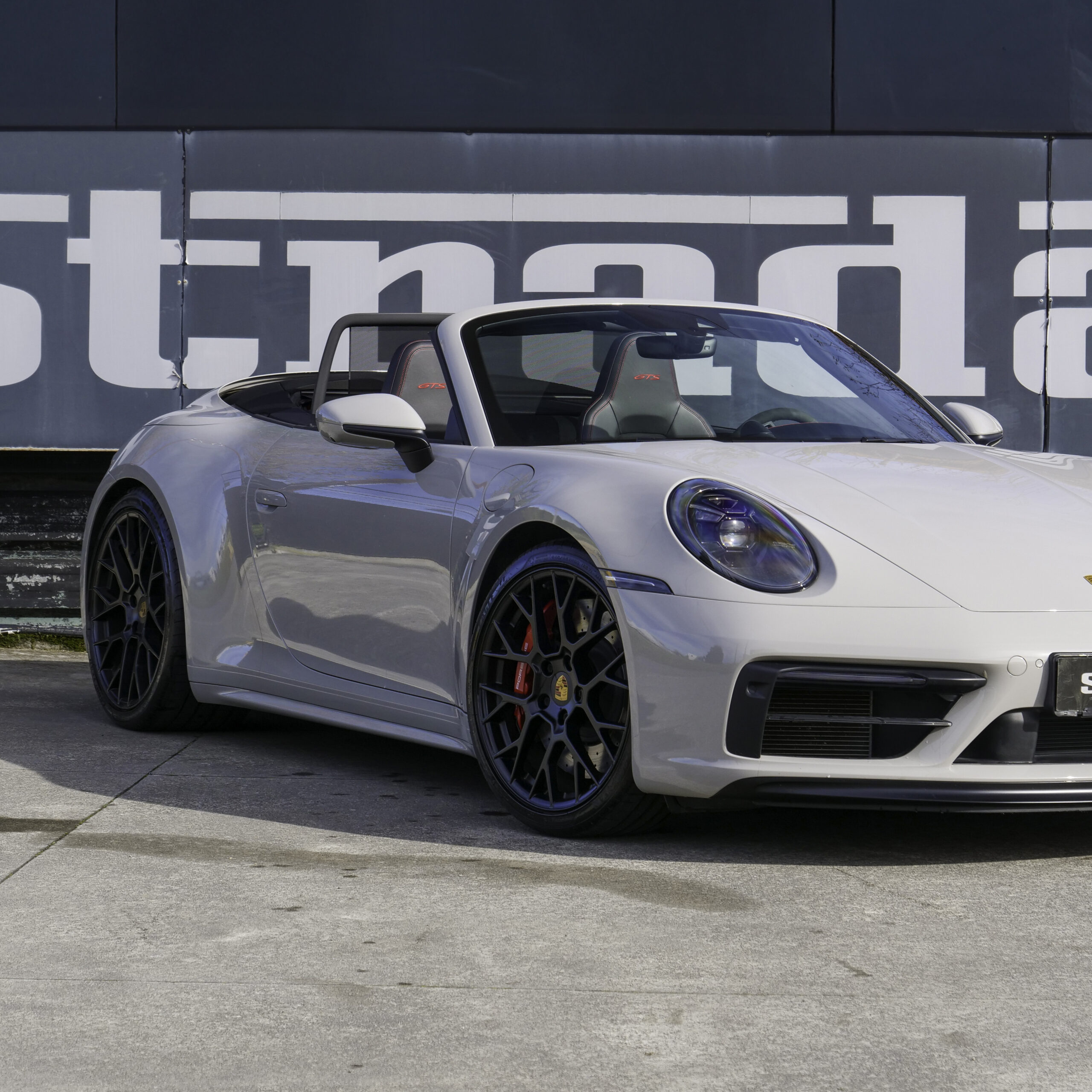 Porsche 992 Carrera GTS Cabrio - imagen 12