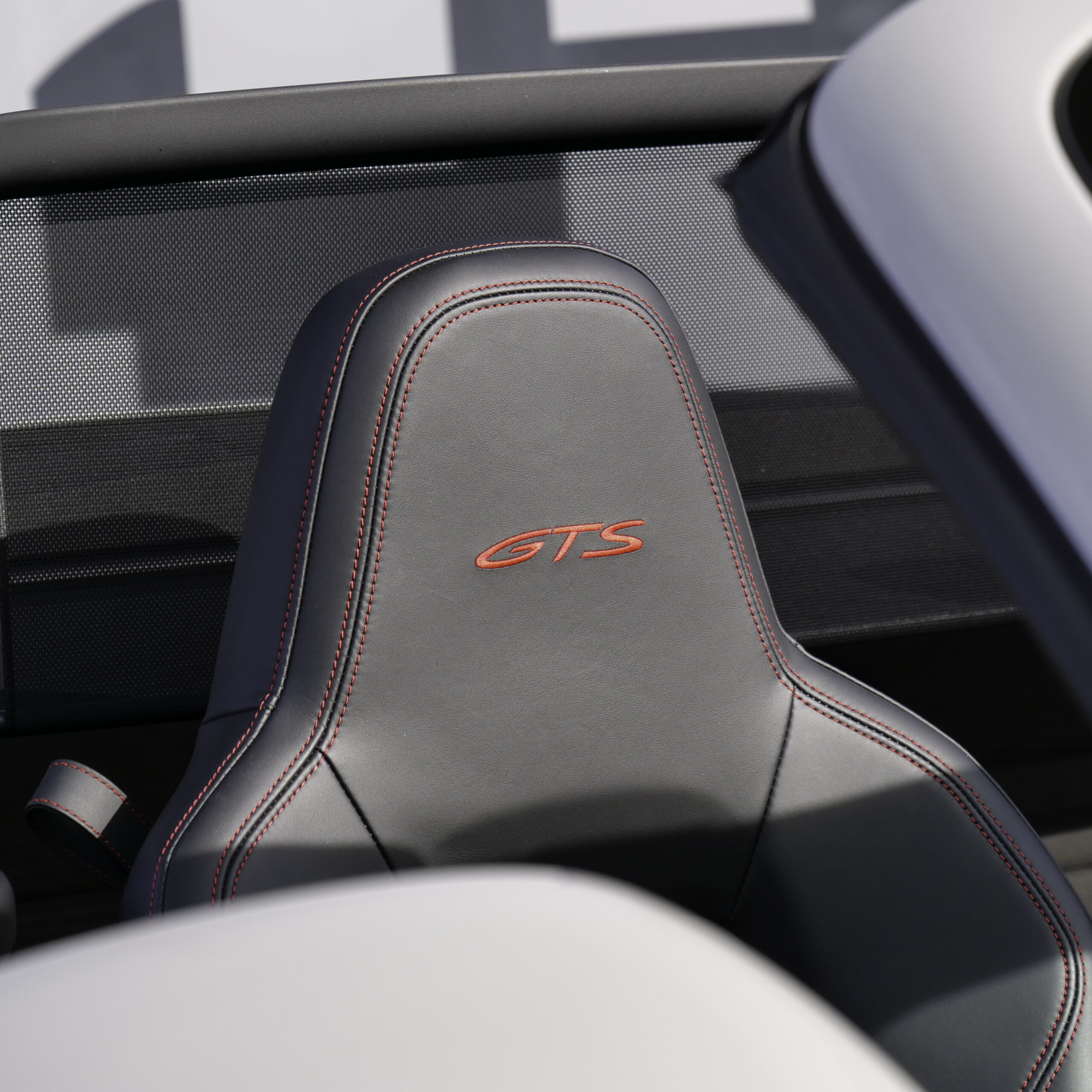 Porsche 992 Carrera GTS Cabrio - imagen 15